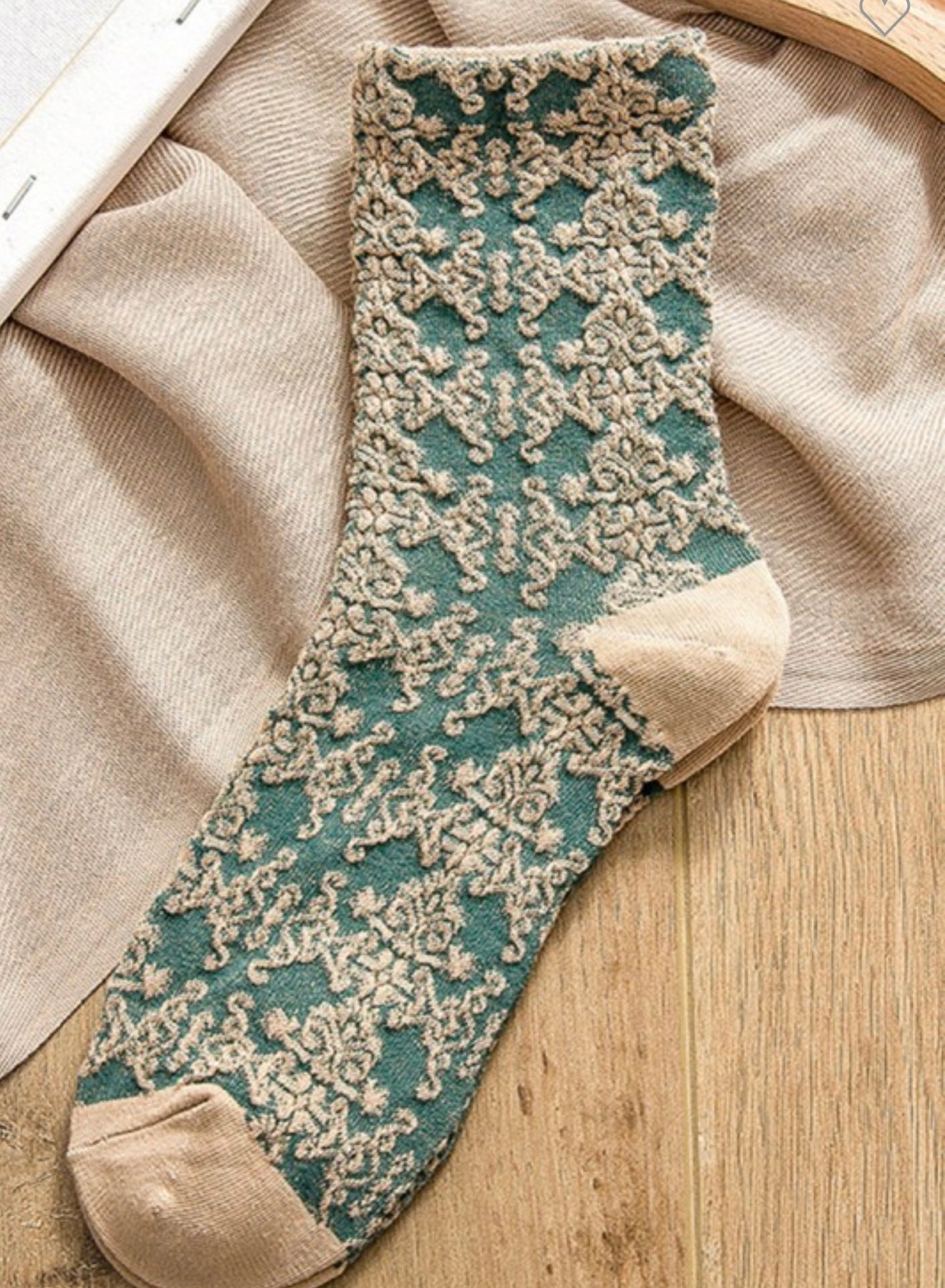 Green & Beige Floral Socks