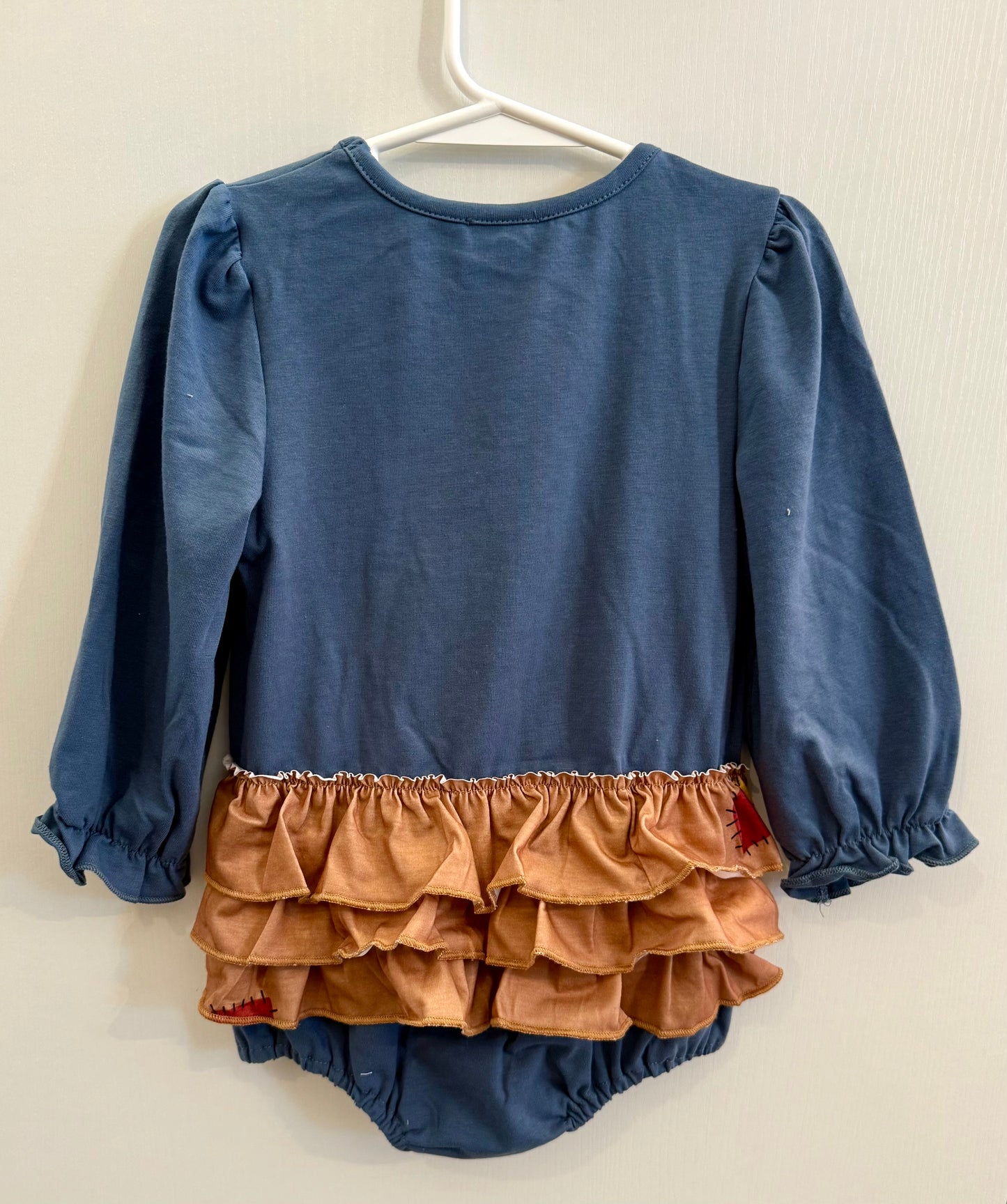 Scarecrow Ruffle Bubble