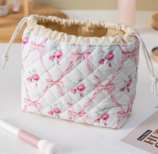 Bow Flower Quilted Tote Bag 38