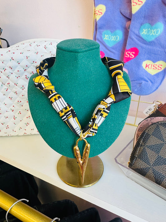 Freely Cece Scarf Necklace