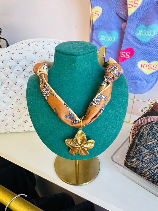 Freely Cece Scarf Necklace