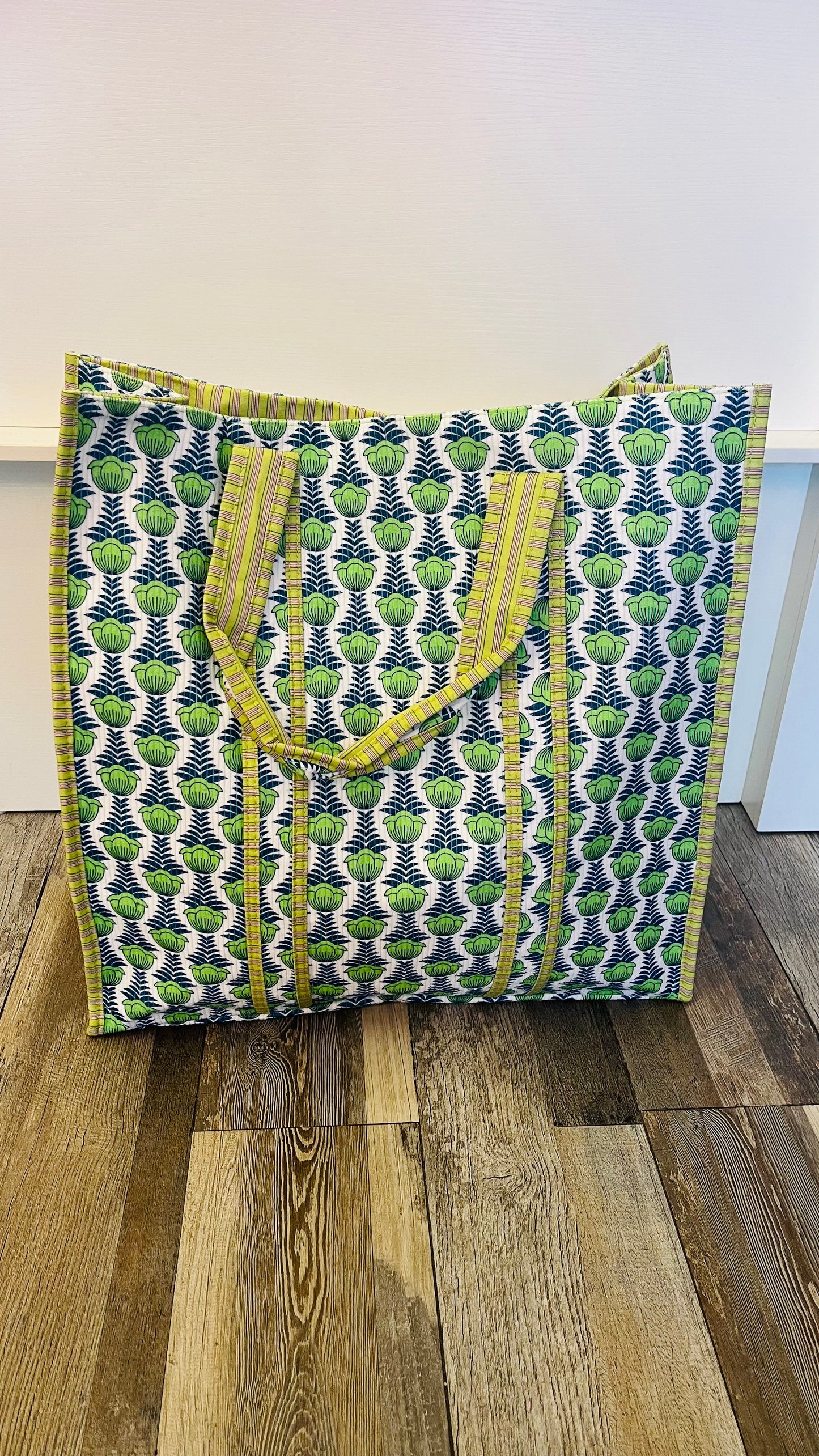 The Quilted Tote (5 colors available)